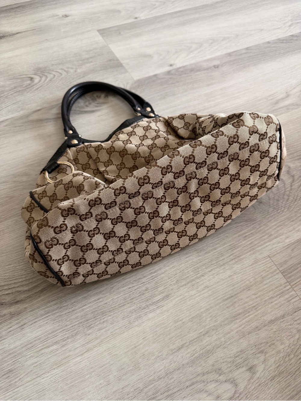 Authentic Gucci GG Monogram Canvas & Black Leather Tote Bag - Picture 5 of 6